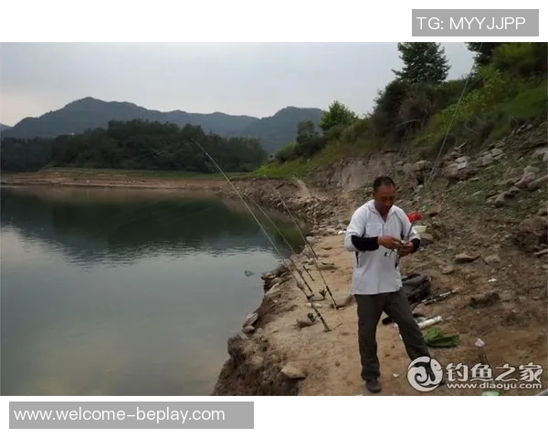 西蒙斯热爱钓鱼运动以真诚信仰推广钓鱼文化